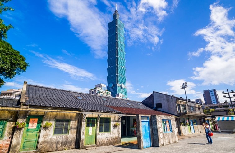 四四南村