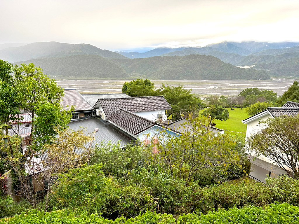 逢春園渡假別墅(下午茶、特色晚餐及住宿)