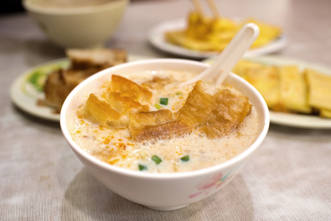 台北市區導覽或傳統台式早點體驗，自由慢遊